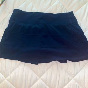 Lululemon pace rival skirt